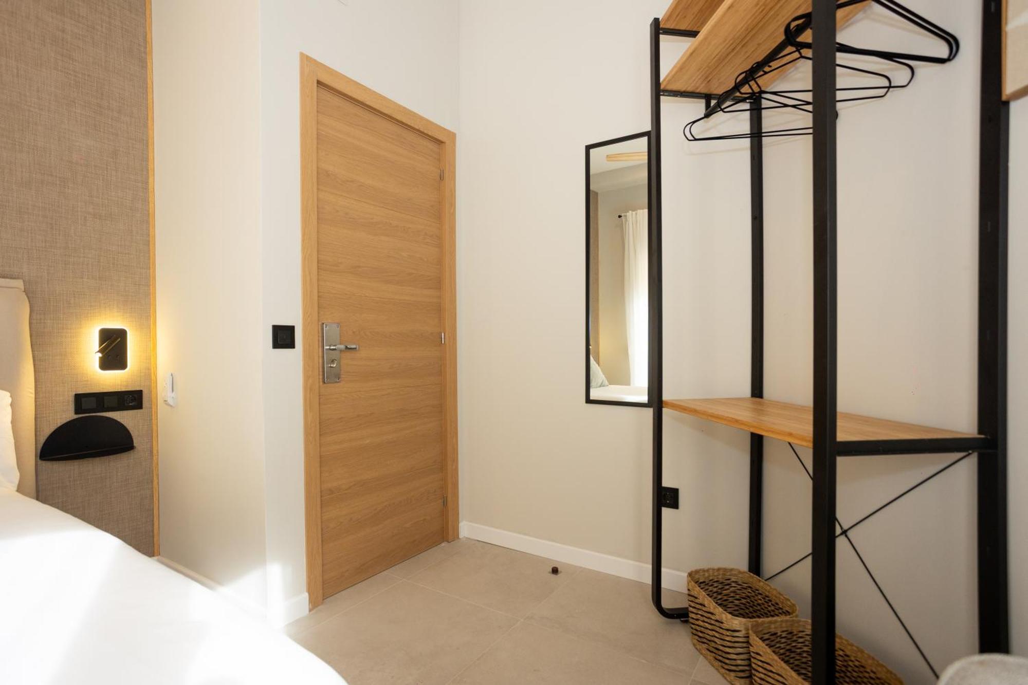Chinitas Urban Rooms Malaga Exterior photo