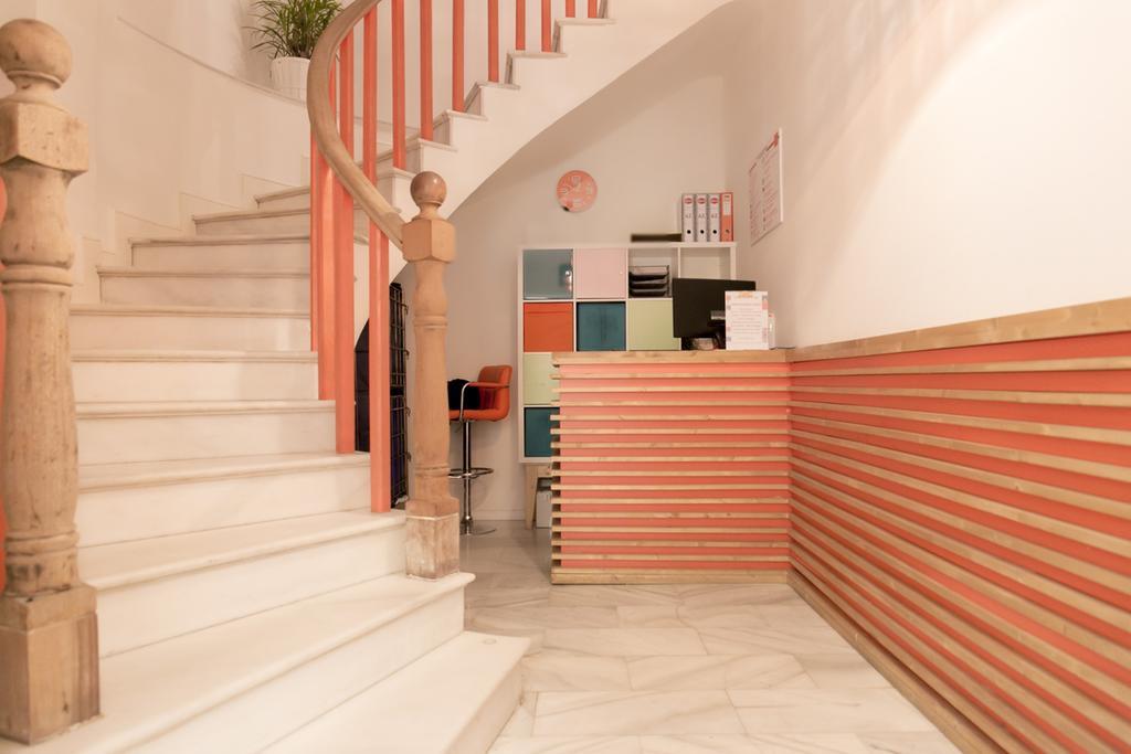 Chinitas Urban Rooms Malaga Exterior photo